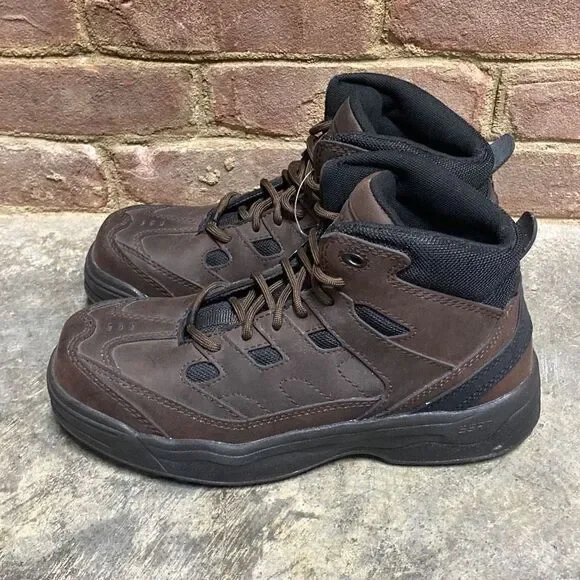 Red Wing Worx Brown Non Metallic Safety Toe Hiker Boot Size 7 NEW